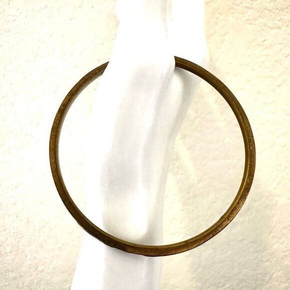 Brass and abalone thin bangle bracelet - Picture 8 of 9